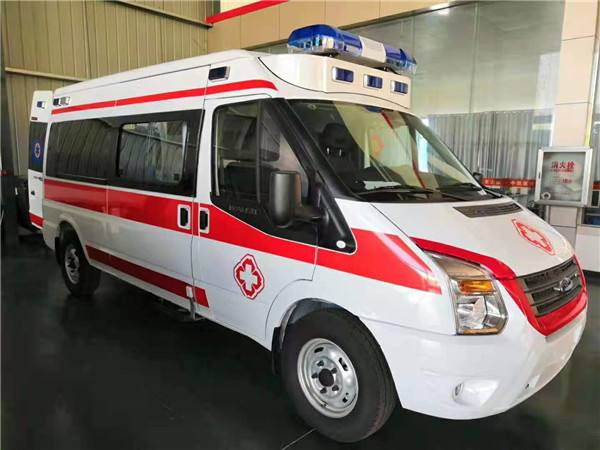 沧县福特V362救护车